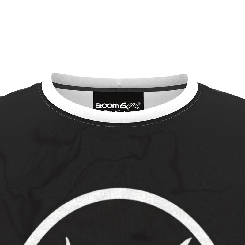 BoomGoo® T-shirt (unisex) "Dolphin vs Shark" II 1b b&w